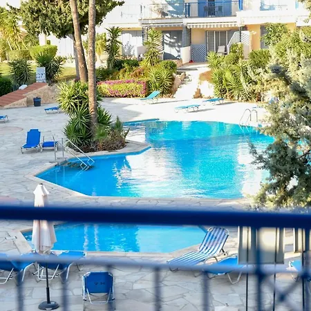 Paradise Gardens With A Large Terrace Apartment *