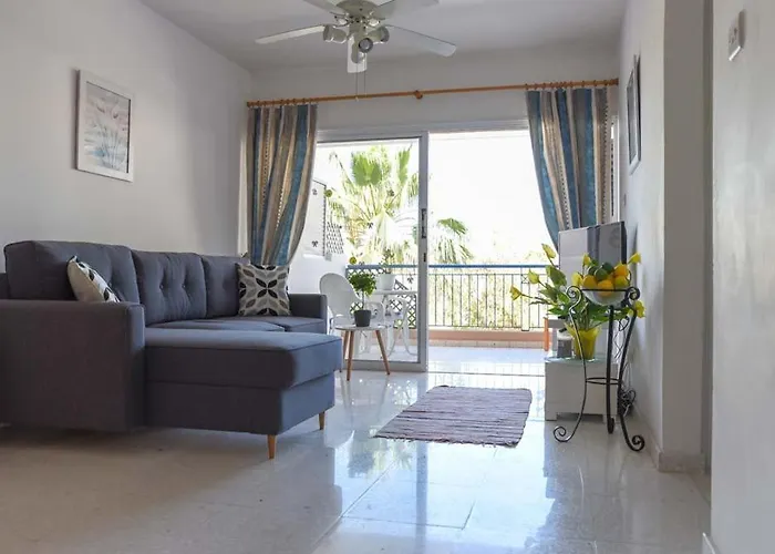 Paradise Gardens With A Large Terrace Lejlighed