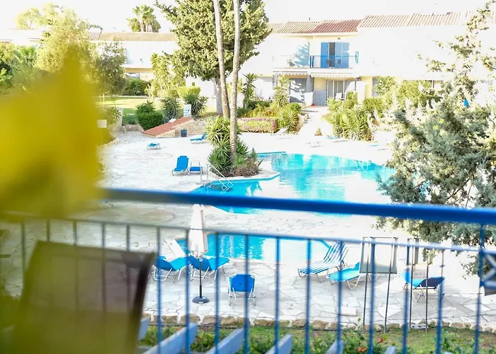 Paradise Gardens With A Large Terrace * Paphos