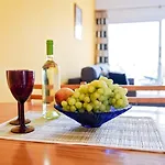 Paradise Gardens With A Large Terrace דירה *